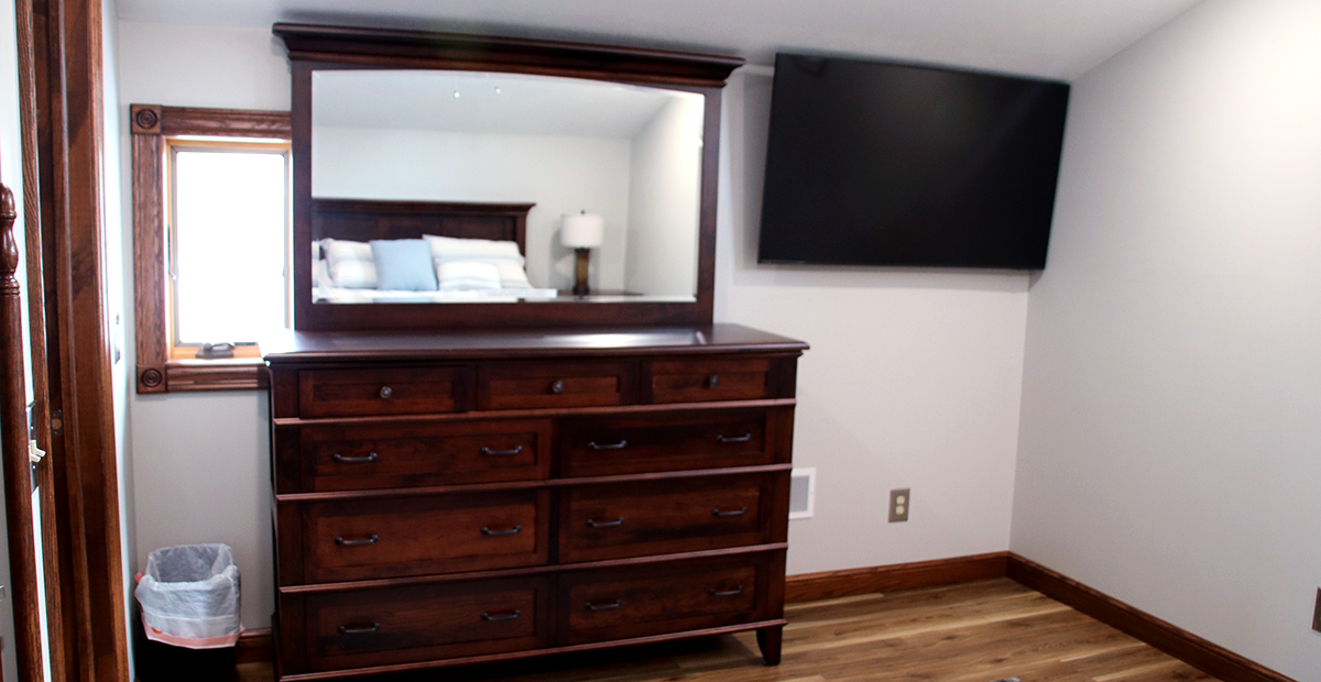 One of Three Bedrooms at Pymatuning Lake Lodge in Espyville PA Pymatuning Central
